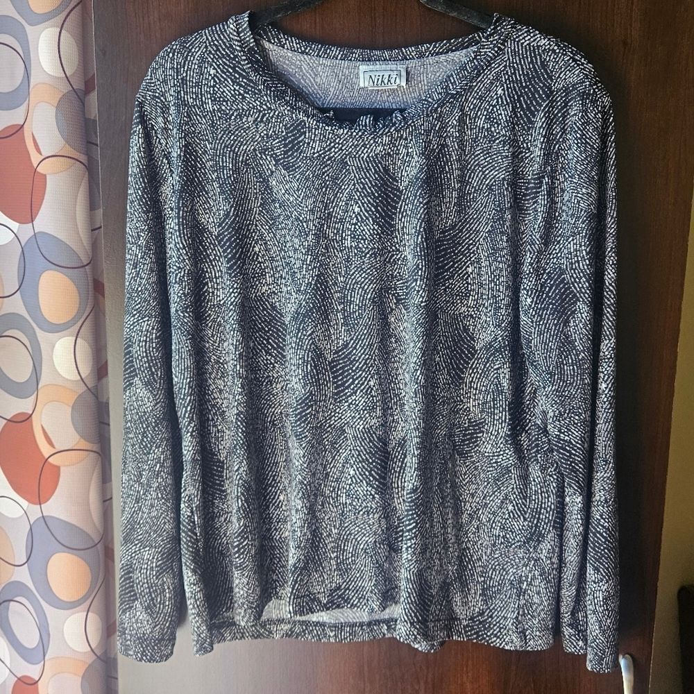 Nikki Women's Black, Brown and White Spotted Top Size Large